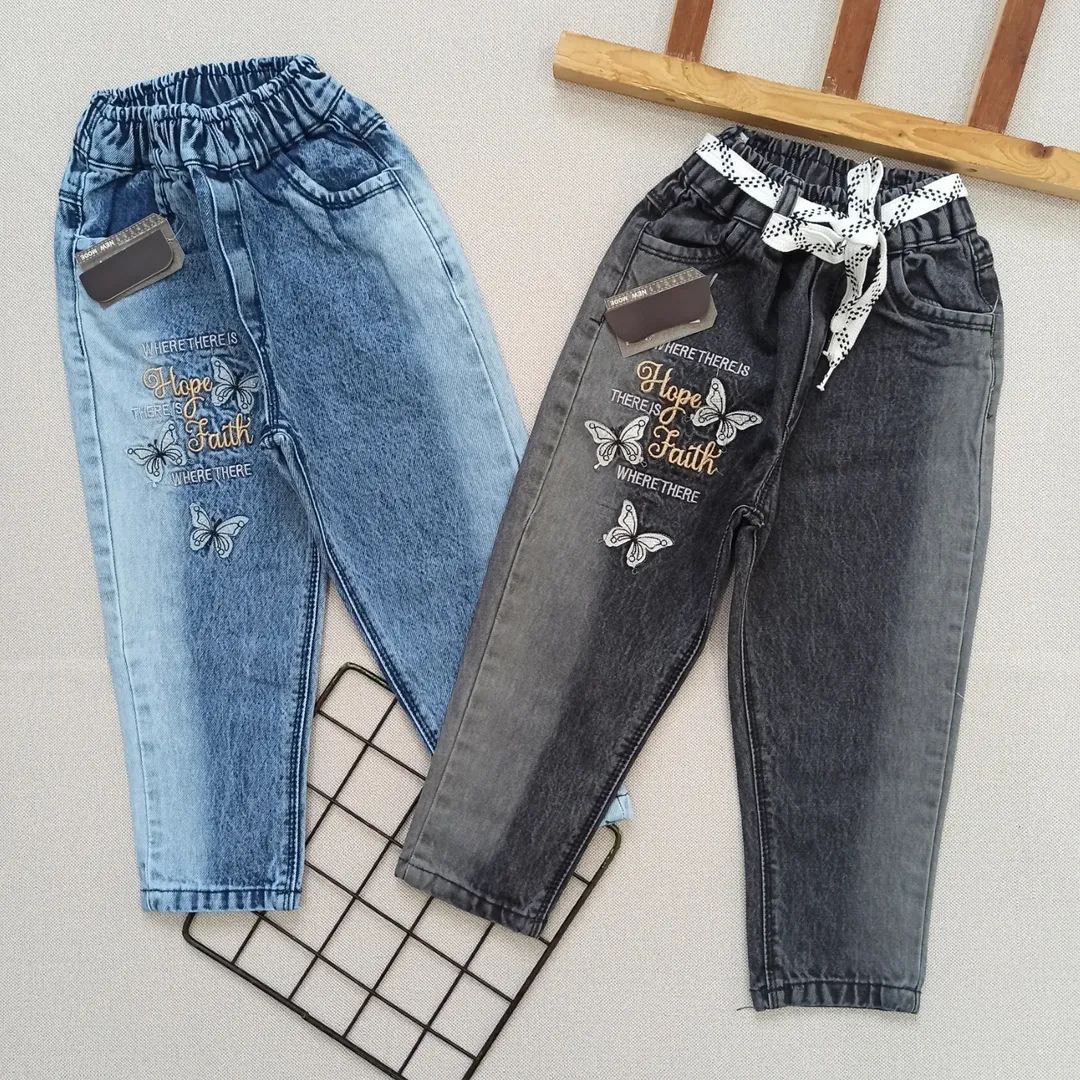 شلوار مام فیت پروانه