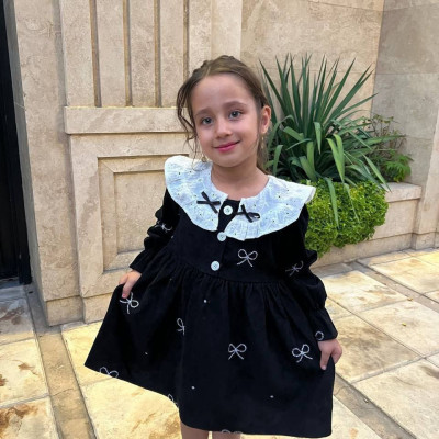 پیراهن دخترانه